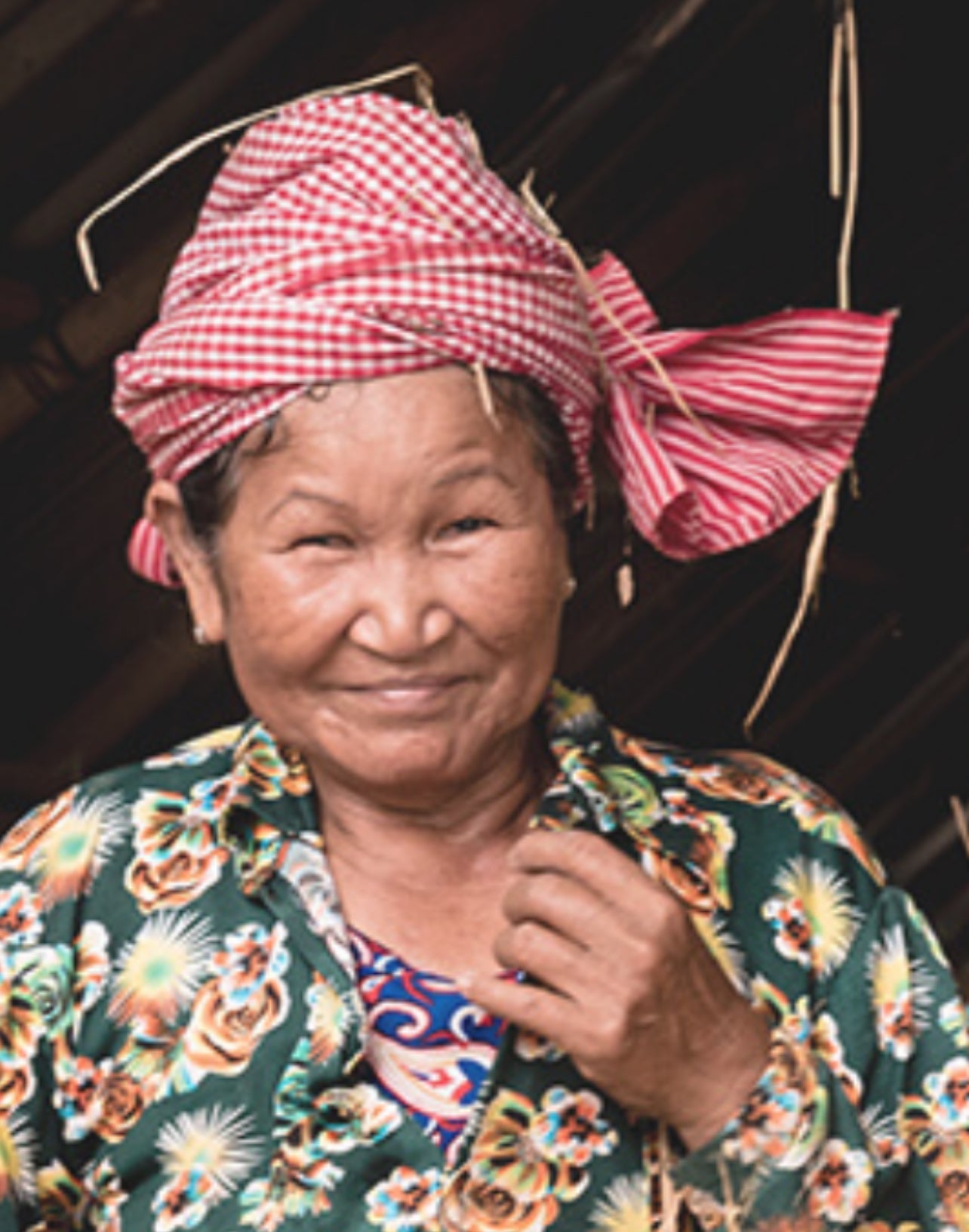 Albert Loves Cambodia CharityStola